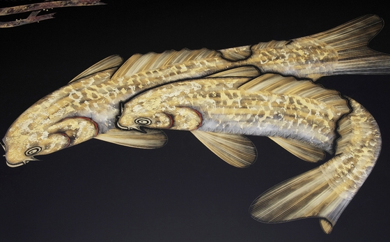 座卓 鯉沈金 2,200,000円（税込） | 輪島塗の塗師屋 輪島漆器大雅堂