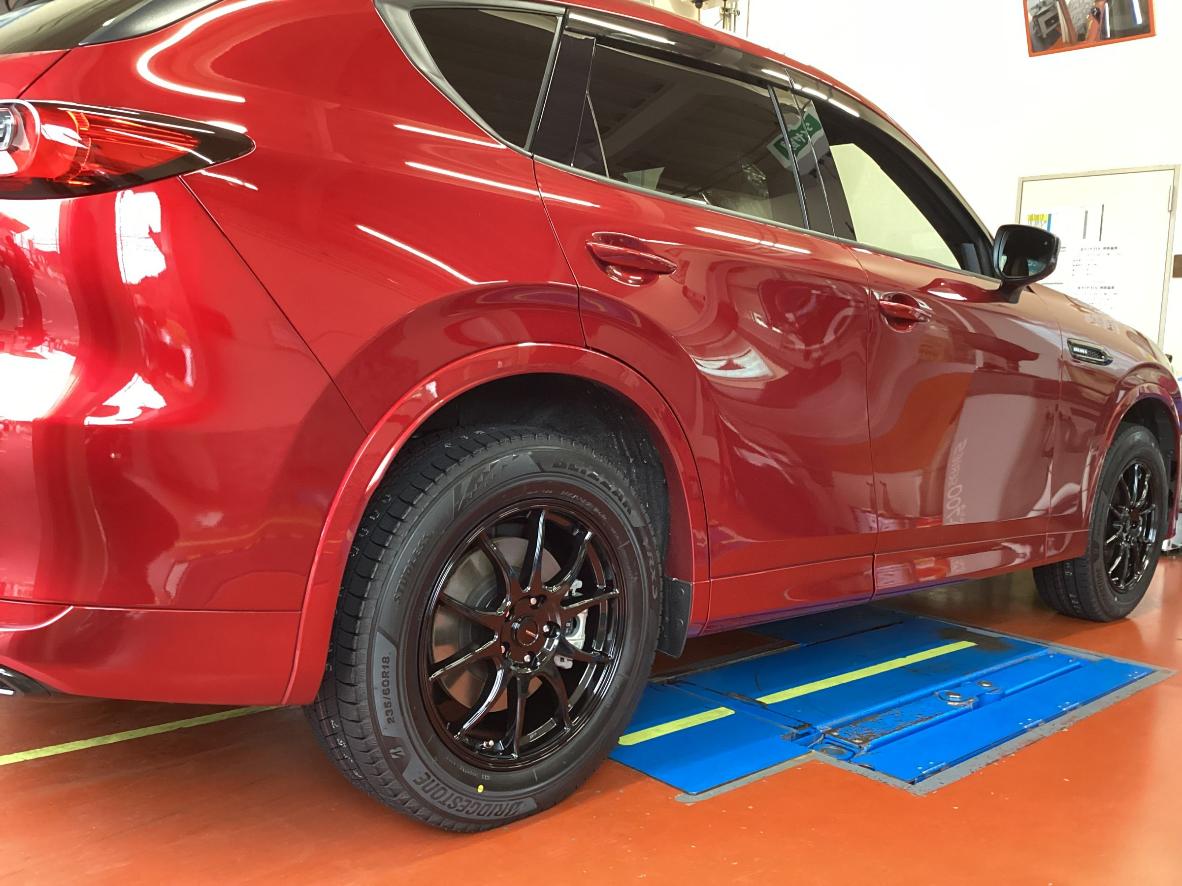 マツダ CX-60 スタッドレスタイヤホイールセット装着 | 店舗おススメ