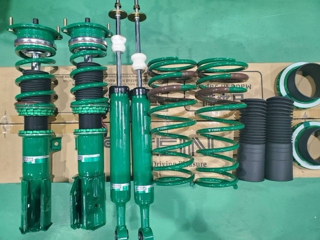 テインフルタップ車高調 前後セットla100.l455.l175 テインフルタップ