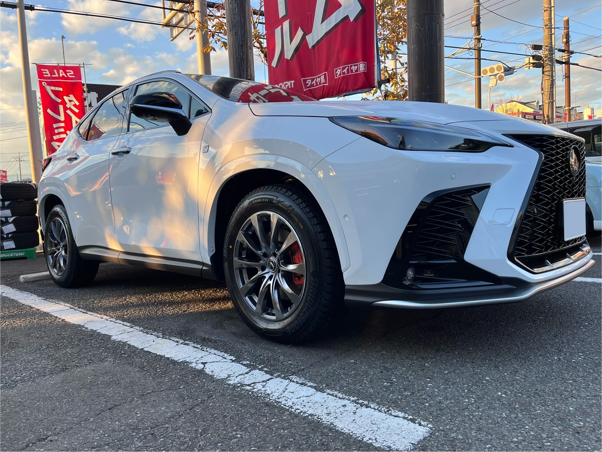 レクサスNXにスタッドレスホイールセット取付 | 店舗おススメ情報