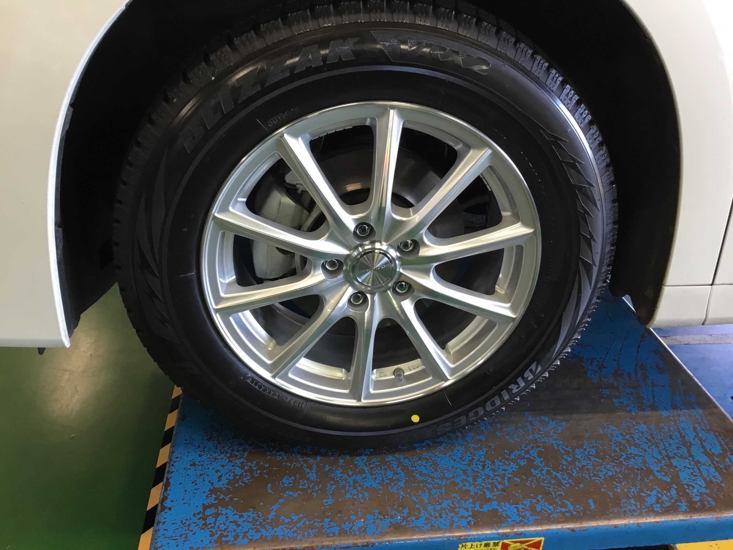 30アルファード／スタッドレスタイヤ装着☆ | 店舗おススメ情報