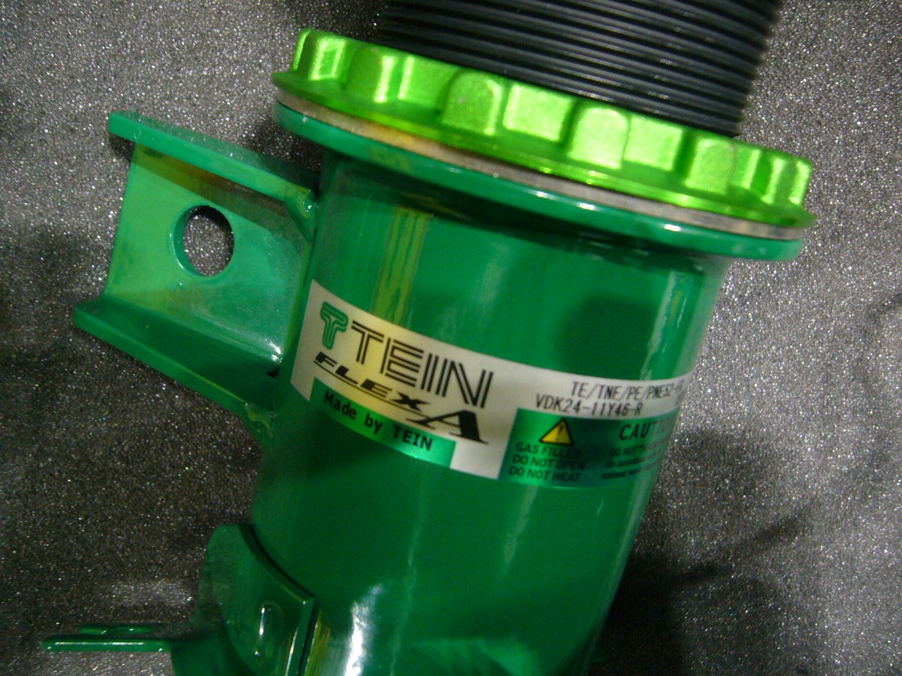 日産エルグランド TEIN FLEX-A & EDFC 取り付け | 店舗おススメ情報