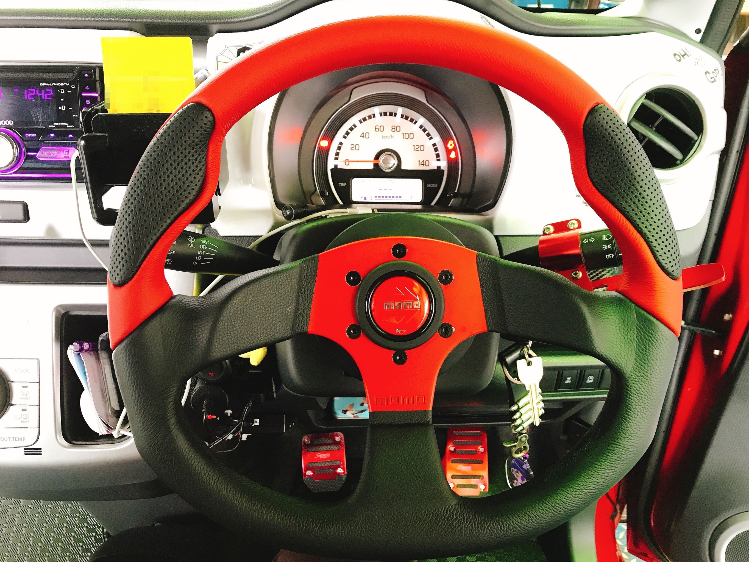 MOMO！ステアリングCOMMANDO 2！ | 店舗おススメ情報 | タイヤ館 出水