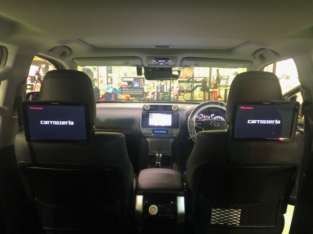 プラド パイオニア プライベートモニター取付 | 店舗おススメ情報