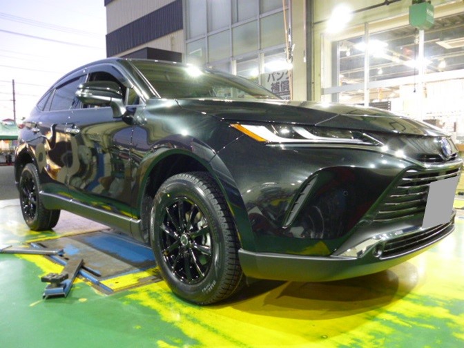 SUVもオマカセください☆ハリアー（80系）スタッドレスタイヤ＆アルミ