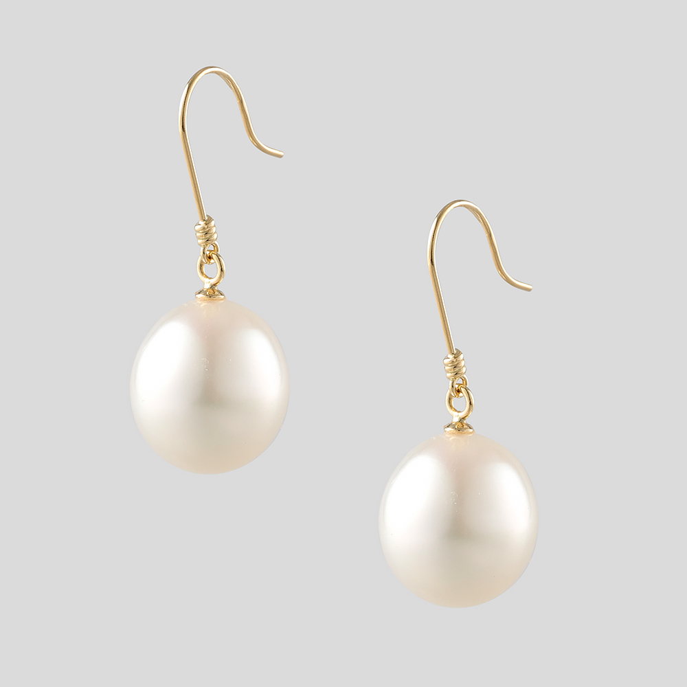 K18南洋白蝶真珠ホワイト系ピアス | 商品詳細 | 高島屋オンラインストア