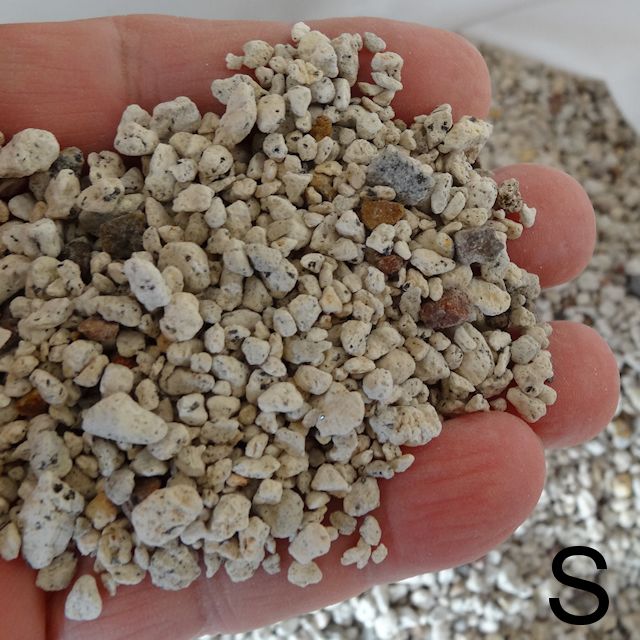 軽石-中粒【5L】水洗い済み・焼乾燥済み｜ 軽石・ボラ土｜園芸用土