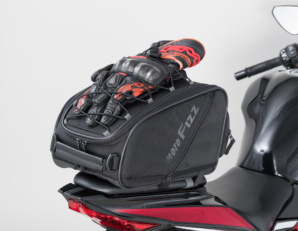 スポルトシートバッグ2（ターポリンブラック） | タナックス株式会社