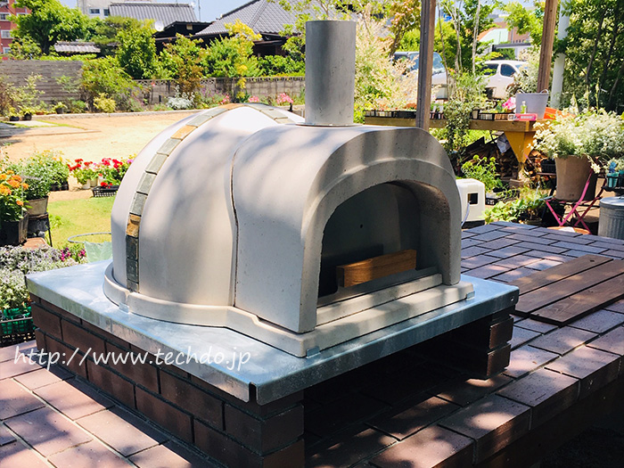 石窯・ガーデンシンクなら庭あそびのテック堂