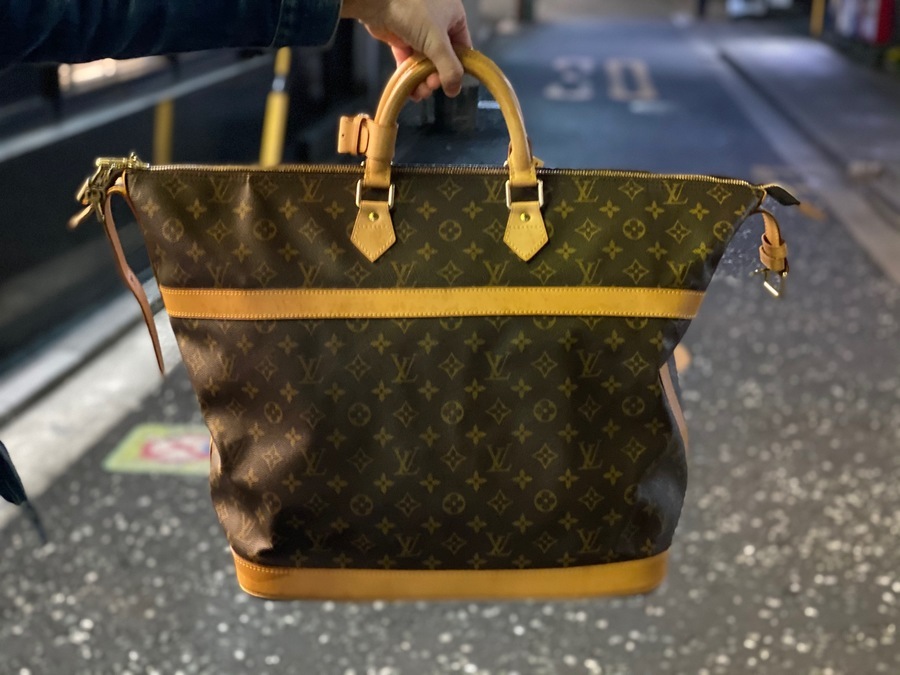 LOUIS VUITTON /ルイ ヴィトン】からクルーザーバッグ40 入荷です