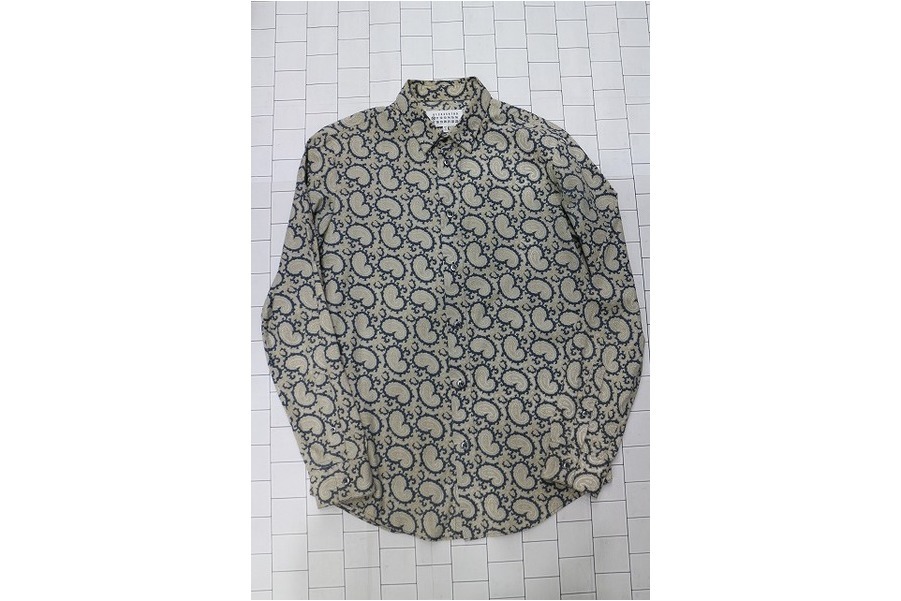 Maison Martin Margiela/メゾン マルタン マルジェラ】の総柄シャツを