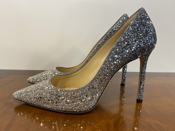 未着用✨現行 2024年購入 定価12.4万 ジミーチュウ グリッター