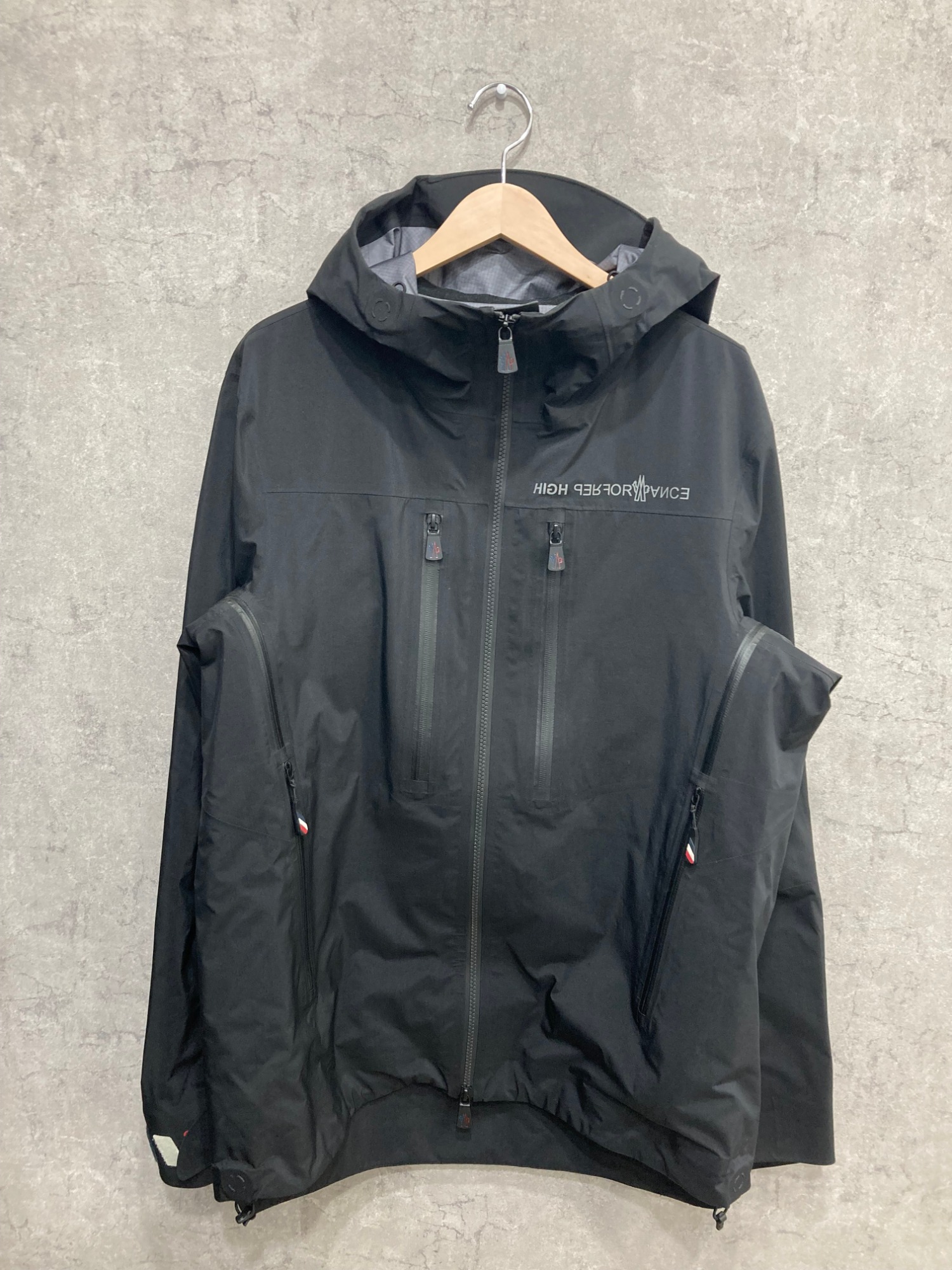 MONCLER/モンクレール】×【Ron Herman/ロンハーマン】よりGORE-TEX