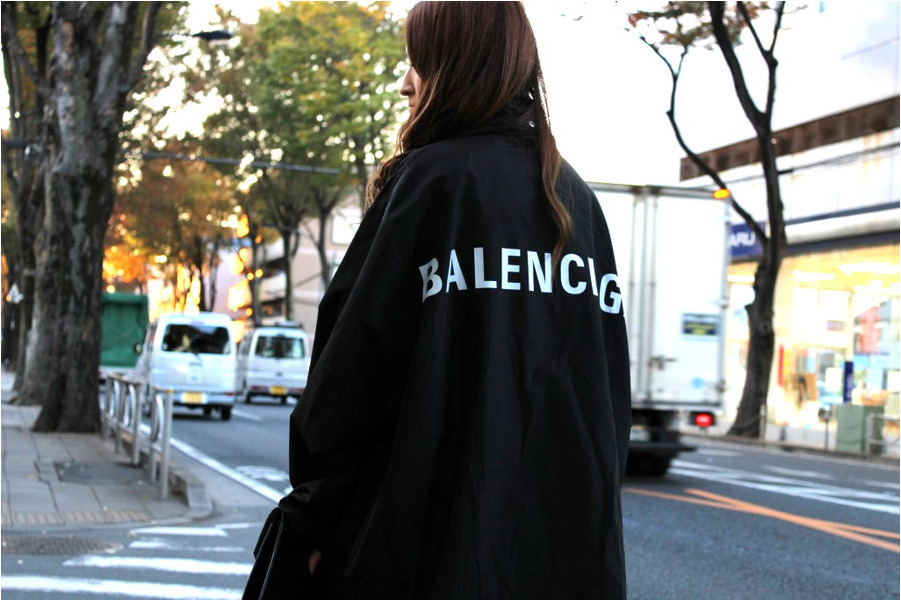 2018/AW【BALENCIAGA / バレンシアガ】オペラレインコート入荷