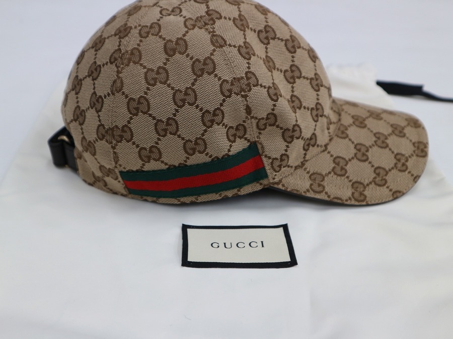 GUCCI/グッチ】から 人気アイテム【GGキャンバスベースボールキャップ
