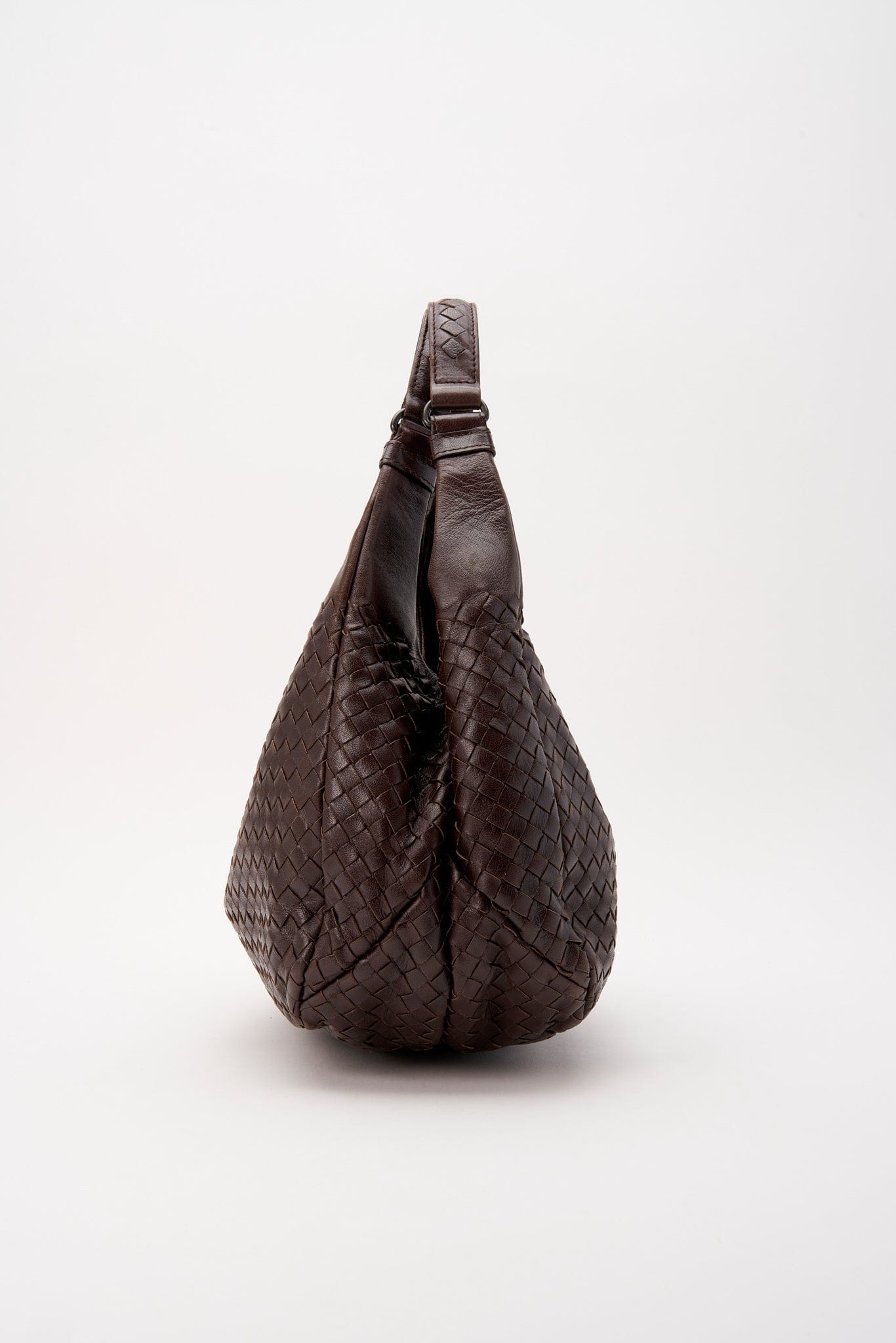 Bottega Veneta Brown Intrecciato Leather Shoulder Bag – The Hosta