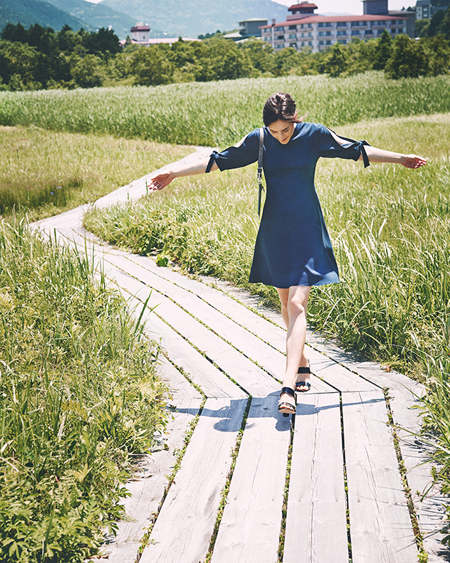 美シルエット]美品 セオリー シングルパンツセットアップ 1B ピークド