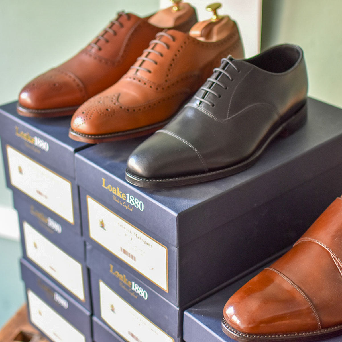 Loake Buckingham shoes brown