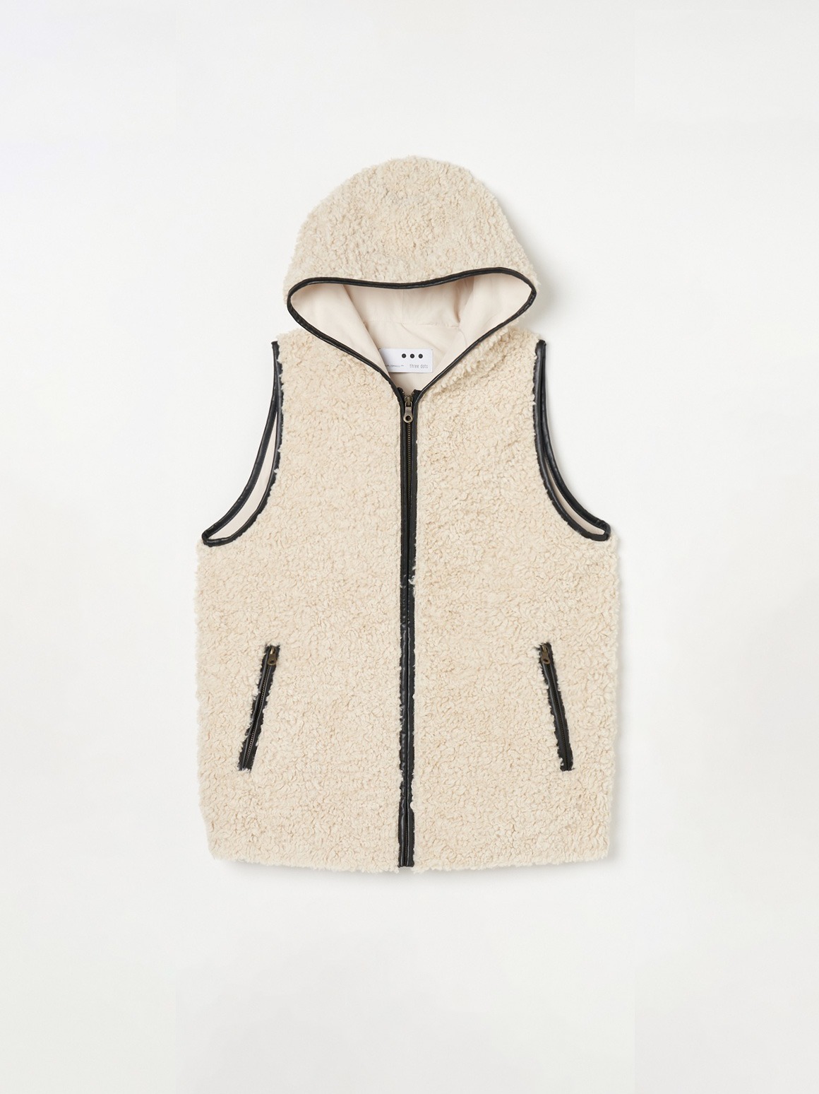 Nova】Poodle boa hoody vest｜スリードッツ オフィシャルオンライン