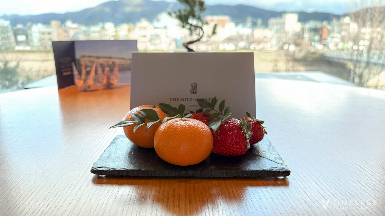 ザ・リッツ・カールトン京都｜鴨川のせせらぎと極上のラグジュアリー