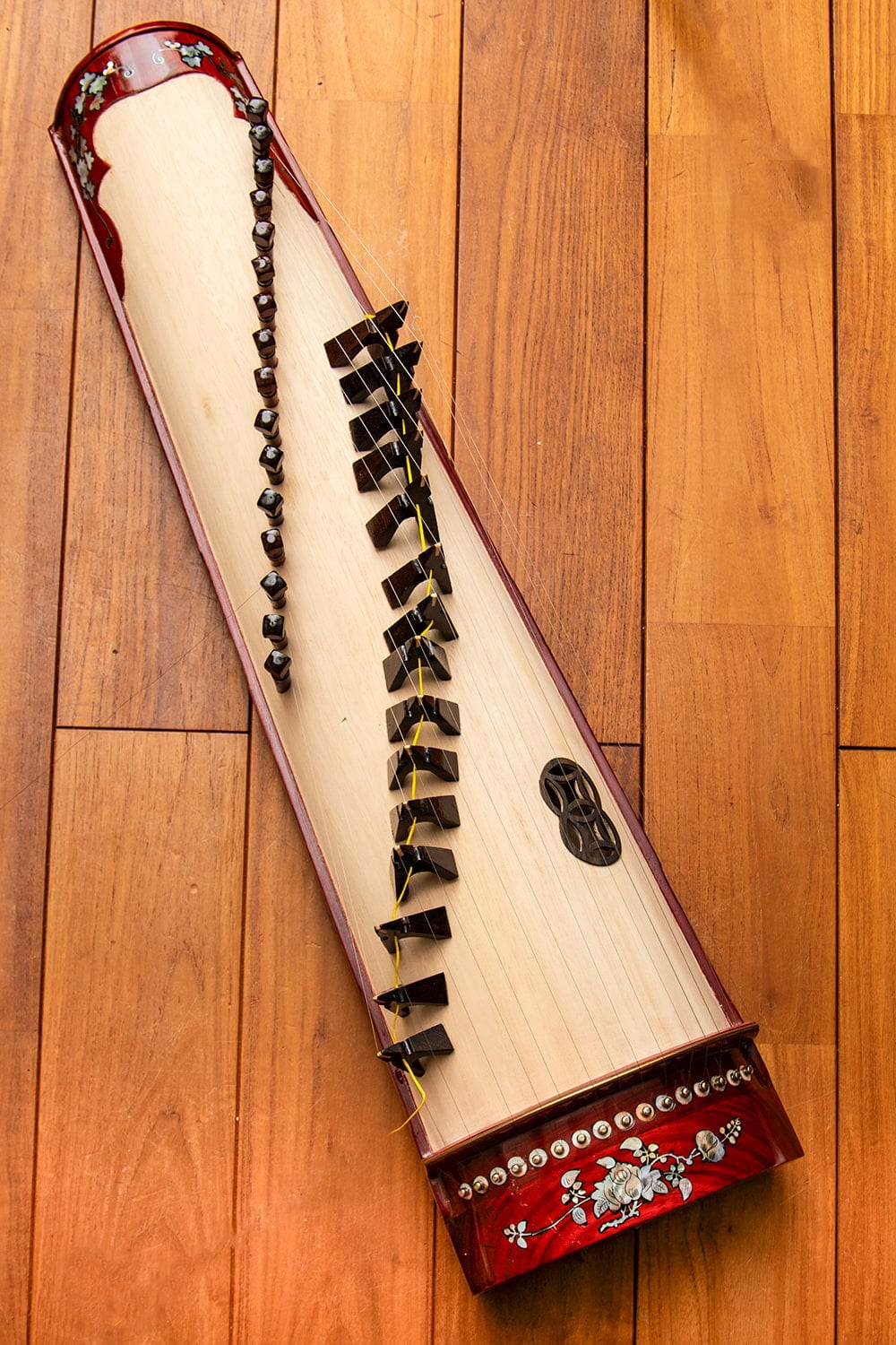 ダン・セン ベトナム2弦琴 民族楽器 弦楽器 馬頭琴 螺鈿 工芸品 希少