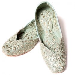 ゴージャス刺繍のマハラニフラットシューズ の通販 - TIRAKITA.COM