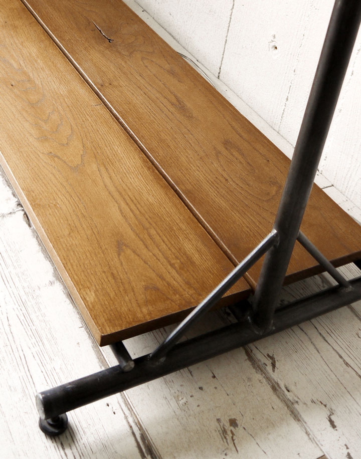 SUTTO HANGER STAND | TRUCK FURNITURE