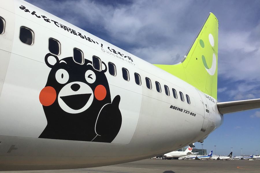 ソラシドエア、「みんなで頑張るばい！くまモン号」運航開始 豪雨災害