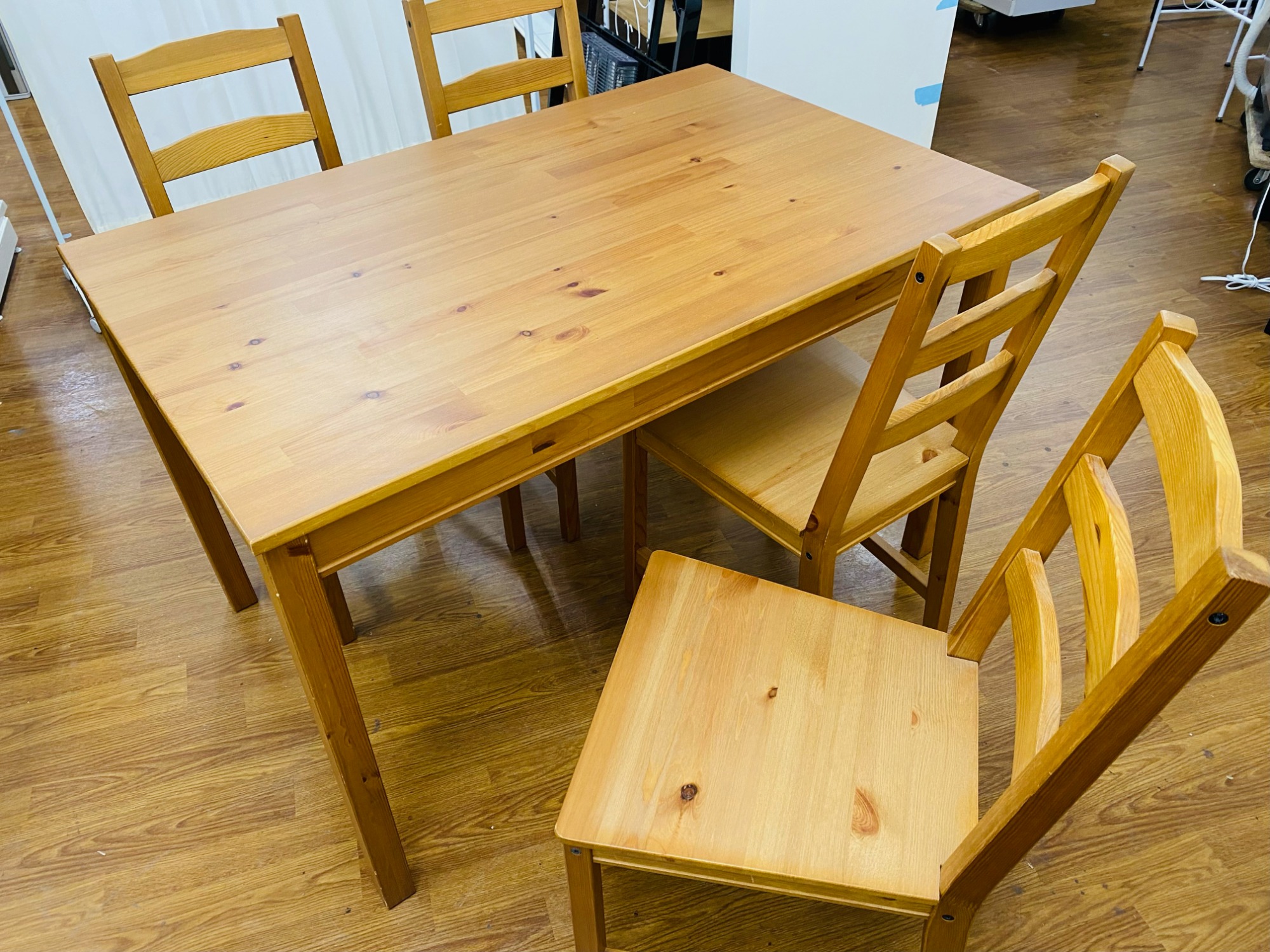 IKEA JOKKMOKK木製ナチュラルウッドテーブル IKEA JOKKMOKK木製