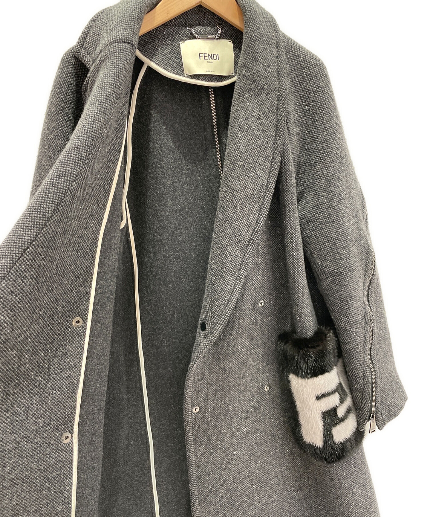 中古・古着通販】FENDI (フェンディ) ポケットファーコート グレー