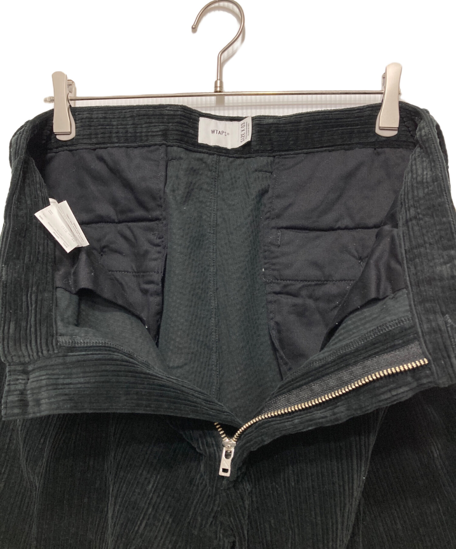 中古・古着通販】WTAPS (ダブルタップス) TUCK 02 CORDUROY TROUSERS