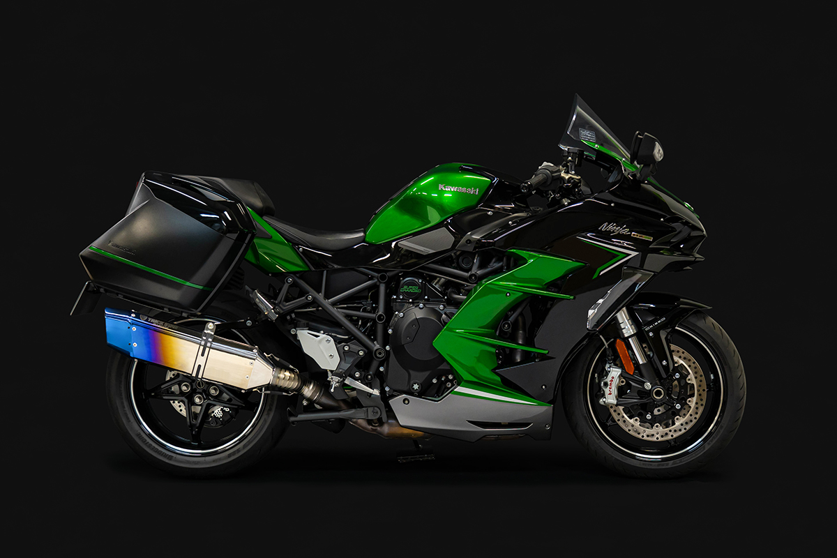 リニューアル登場】Ninja H2SX/SE (22-25) 政府認証スリップオン