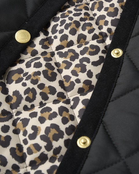 ARKLEY HOOD LEO MIDDLE アークリー フード レオ ミドル｜ブラック