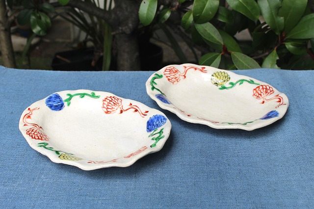 岐阜県多治見市の榛澤宏さんの色絵立花楕円小皿 うつわ家膳｜人気作家