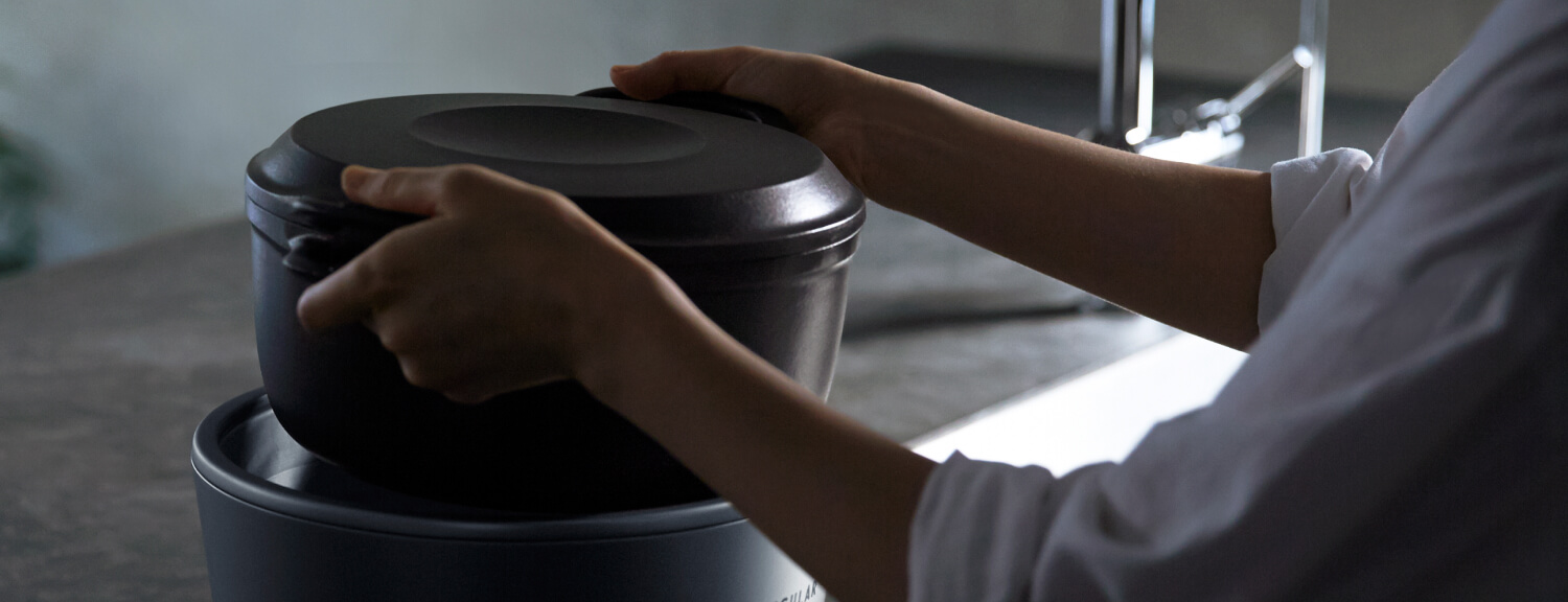 使い方・お手入れ | 手料理と生きよう。 | Vermicular（バーミキュラ