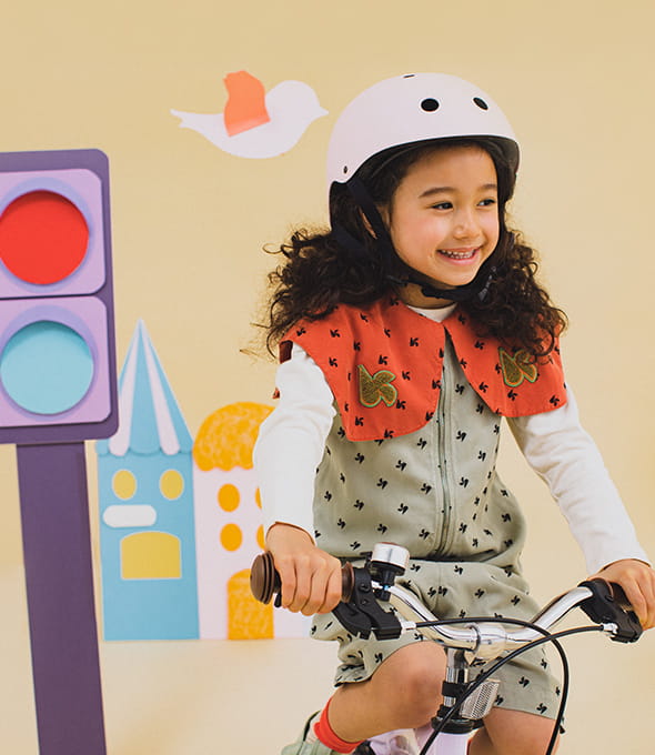 へんしんバイク Henshin 幼児用自転車 ヘルメット（Ⅿサイズ）付き