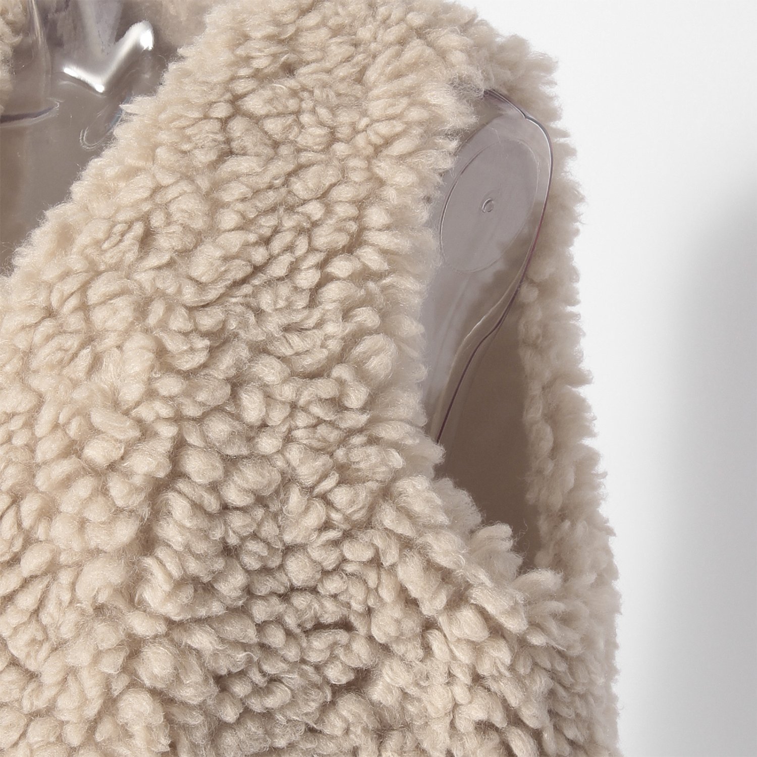 WL ビックカーリーファーショート ベスト｜VIVIENNE TAM（ヴィヴィアン