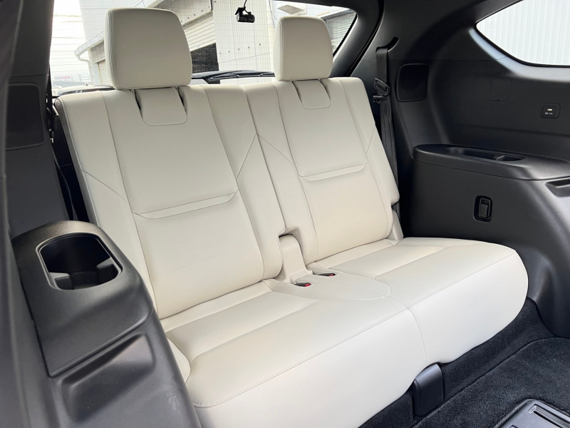 マツダ CX-8 XD ExclusiveMode サンルーフ アイボリーレザーシート 前