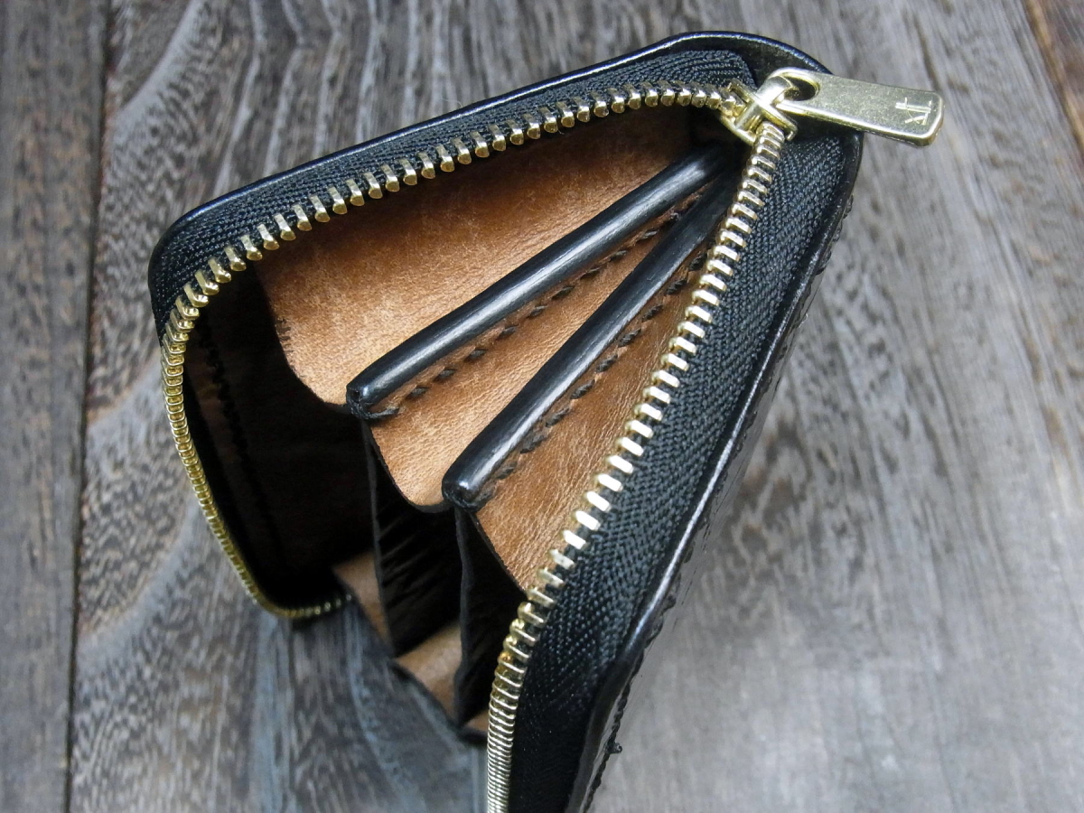 オーダーメイド＆ハンドメイドのレザークラフト工房 Xartifact