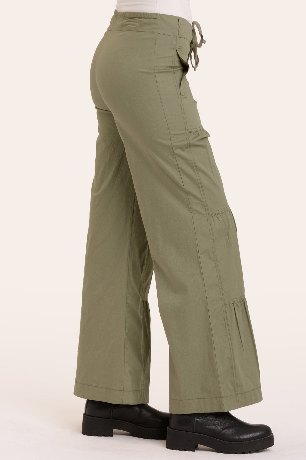 Terraced Wide Leg Pant in Hillside