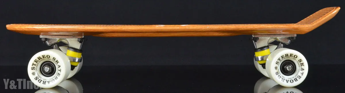 ステレオビニールクルーザー木目調・ステレオ・スケートボード
