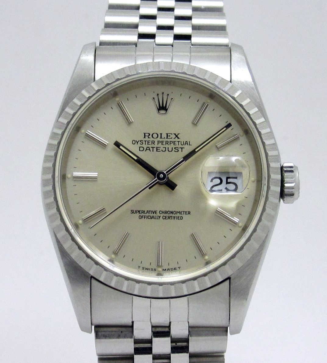 ロレックス ROLEX ”エンジンターンドベゼル デイトジャスト Ref-16220