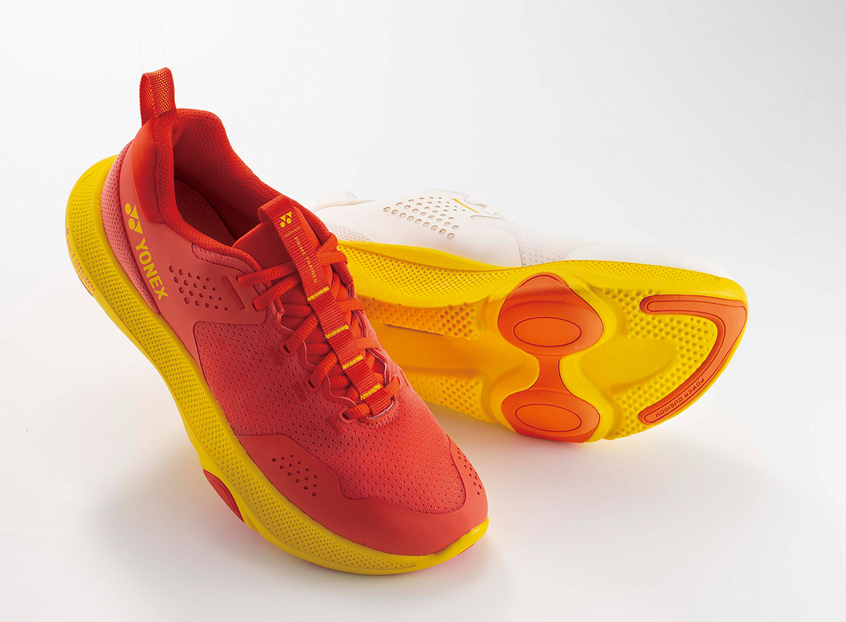 履くだけでフットワーク向上へ導く新感覚シューズ 「PRIME TRAINER