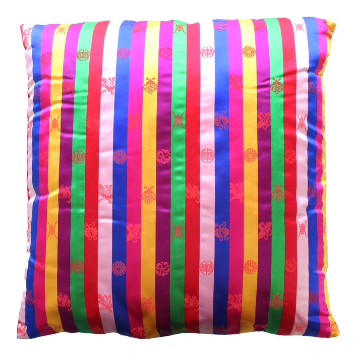 韓国鶴刺繍・幾何学模様のサテン座布団カバー4枚セット セットン韓国座布団