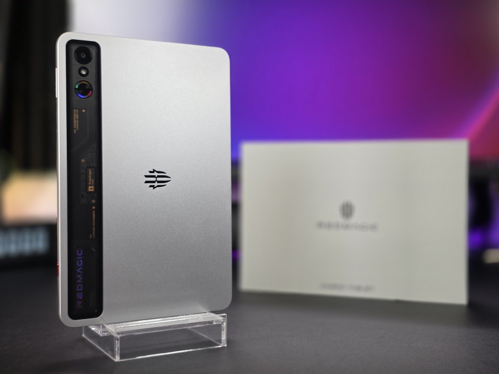 REDMAGIC Astra レビュー 9インチゲーミングタブレット 妥協の無い最