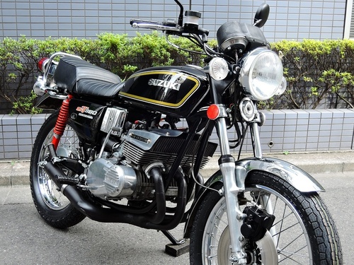 GT380 ( SUZUKI ) | 東京都上野のバイク街にあるバイクショップ