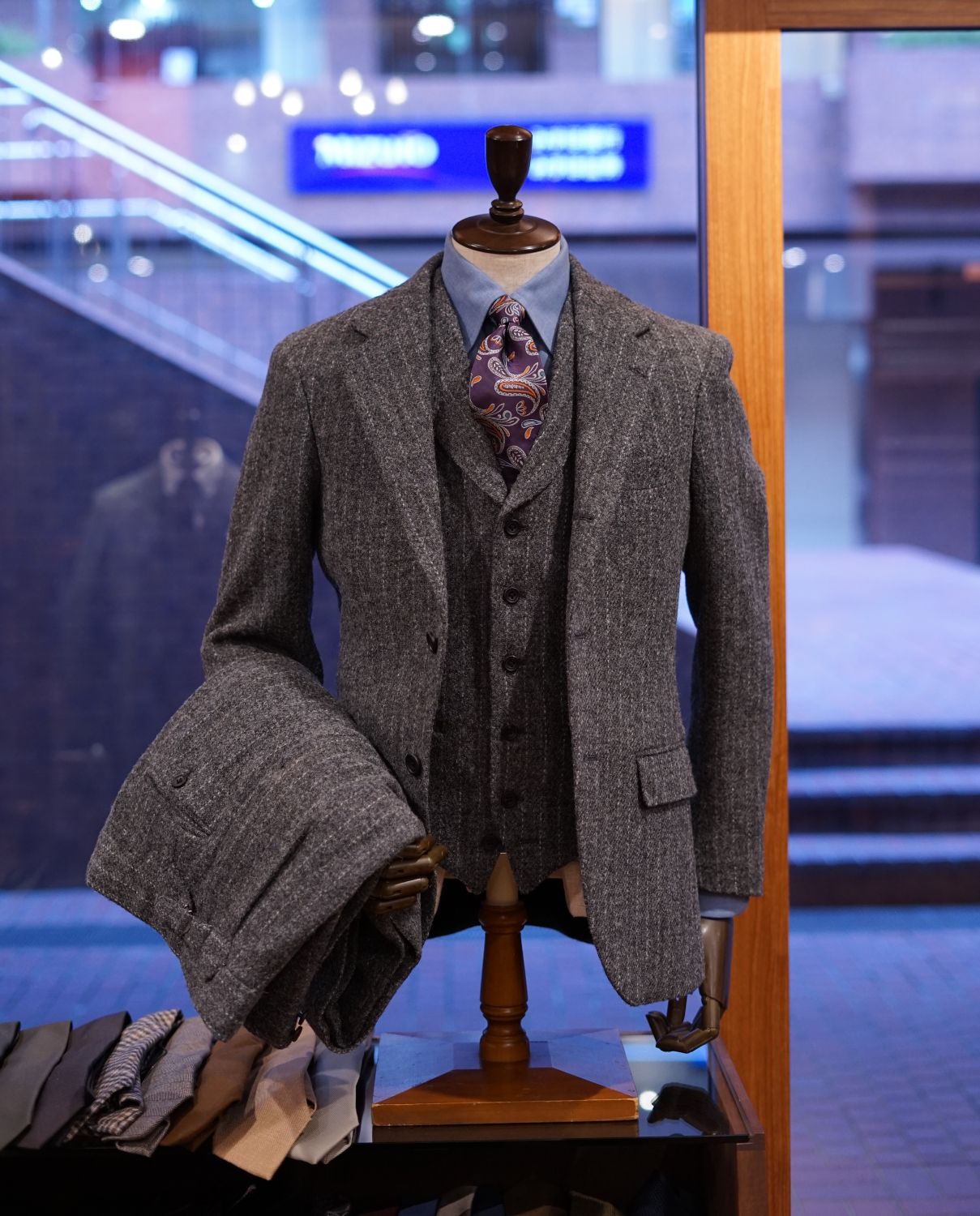 HARRIS TWEEDでスリーピース。 | ZERBINO BLOG