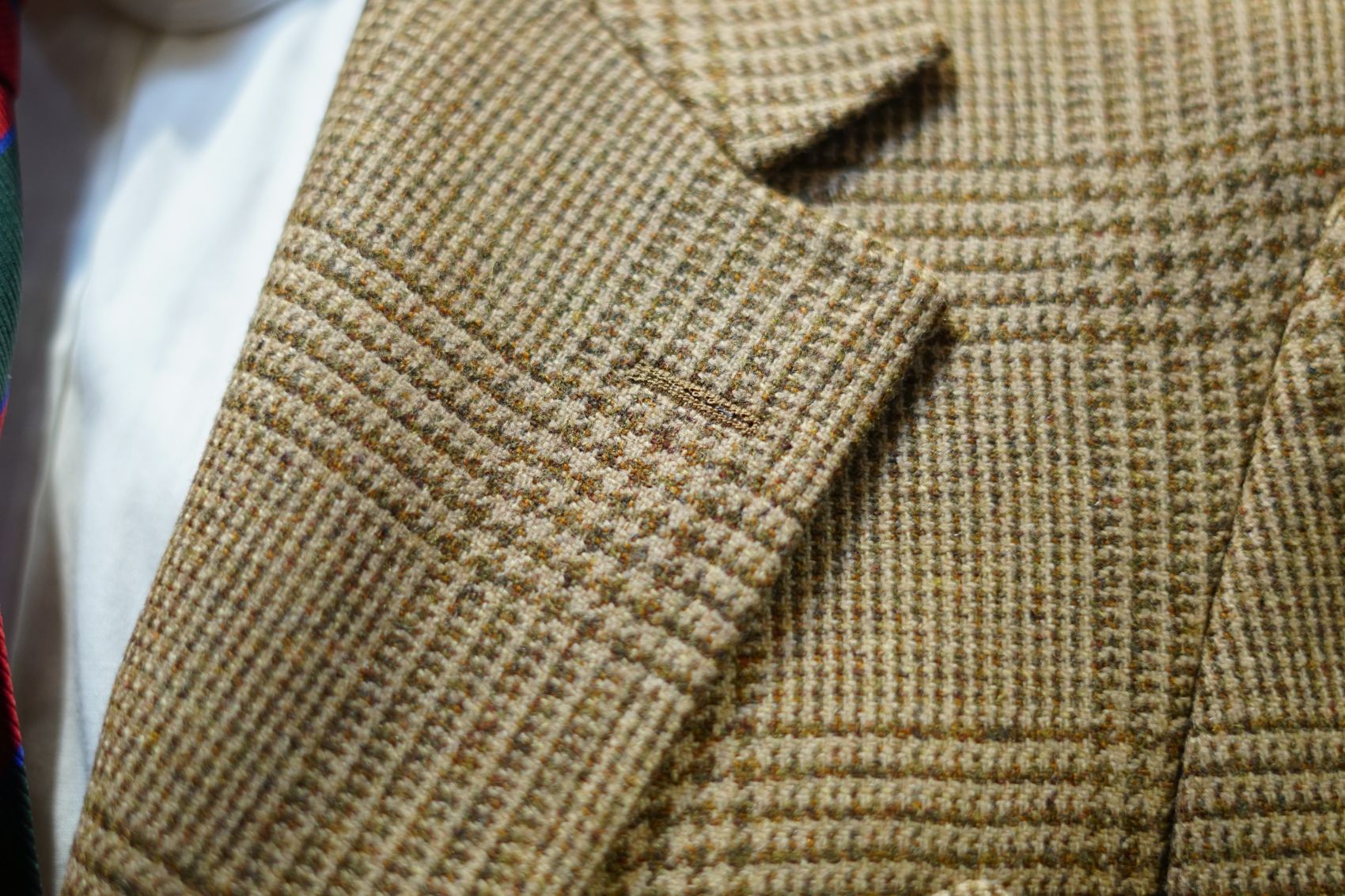 僕らのLovat Tweed ~遊び心を秘めた大人のグレンチェックジャケット
