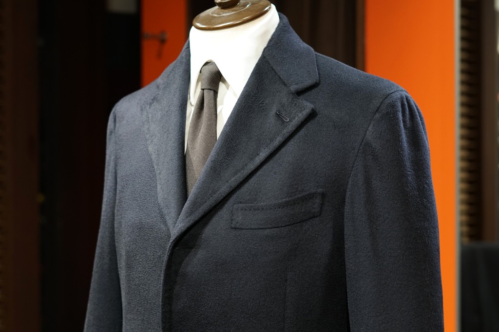 天然繊維最高峰。Ermenegildo Zegnaピュアカシミヤのコートが仕上がり