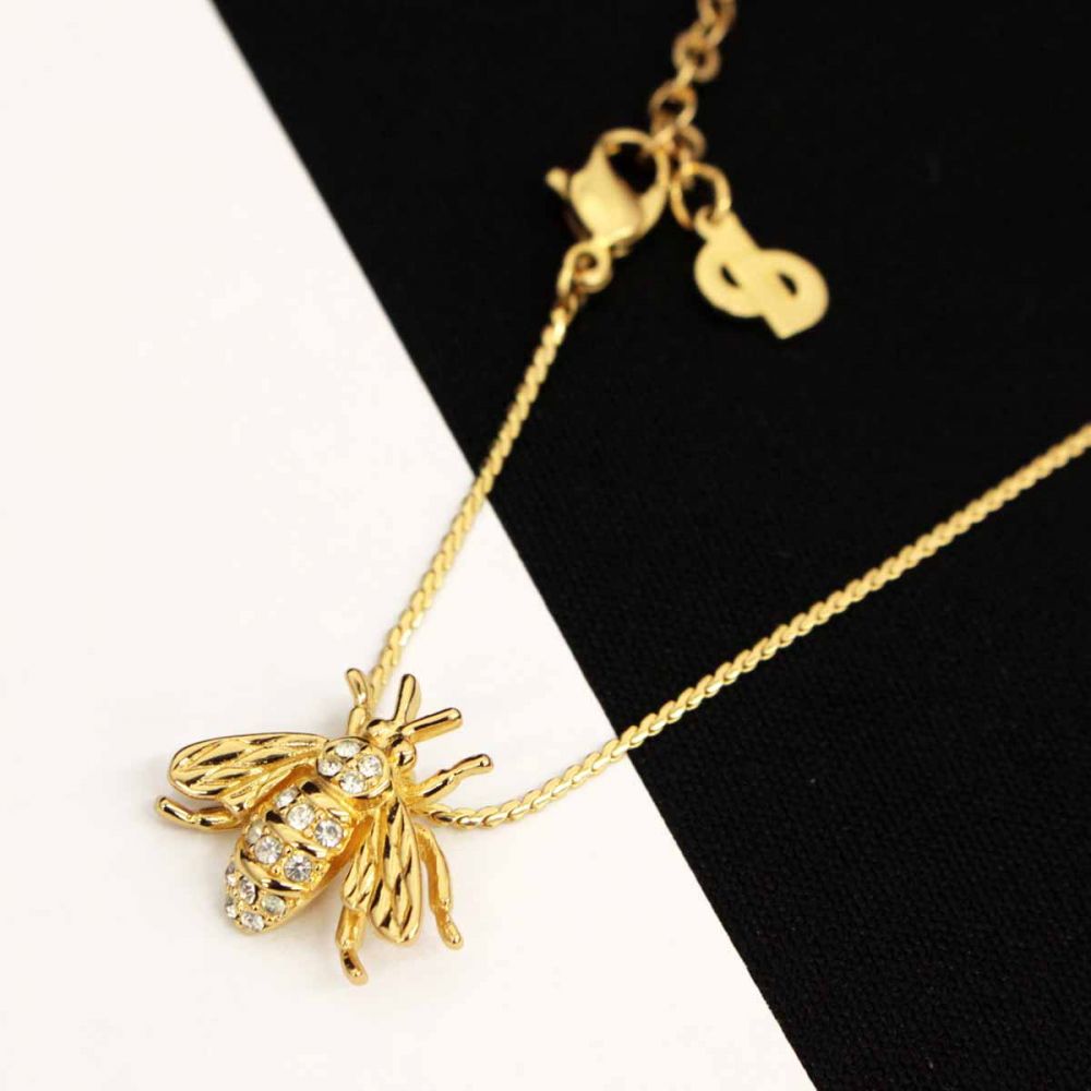 クリスチャンディオール 蜂モチーフ ゴールドネックレスの高価買取